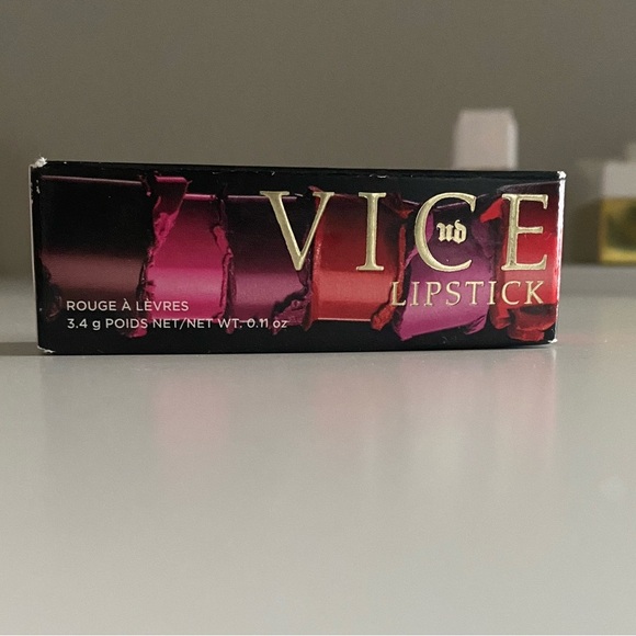 NWB Urban Decay Vice Lipstick - EZ Cream - Picture 4 of 5